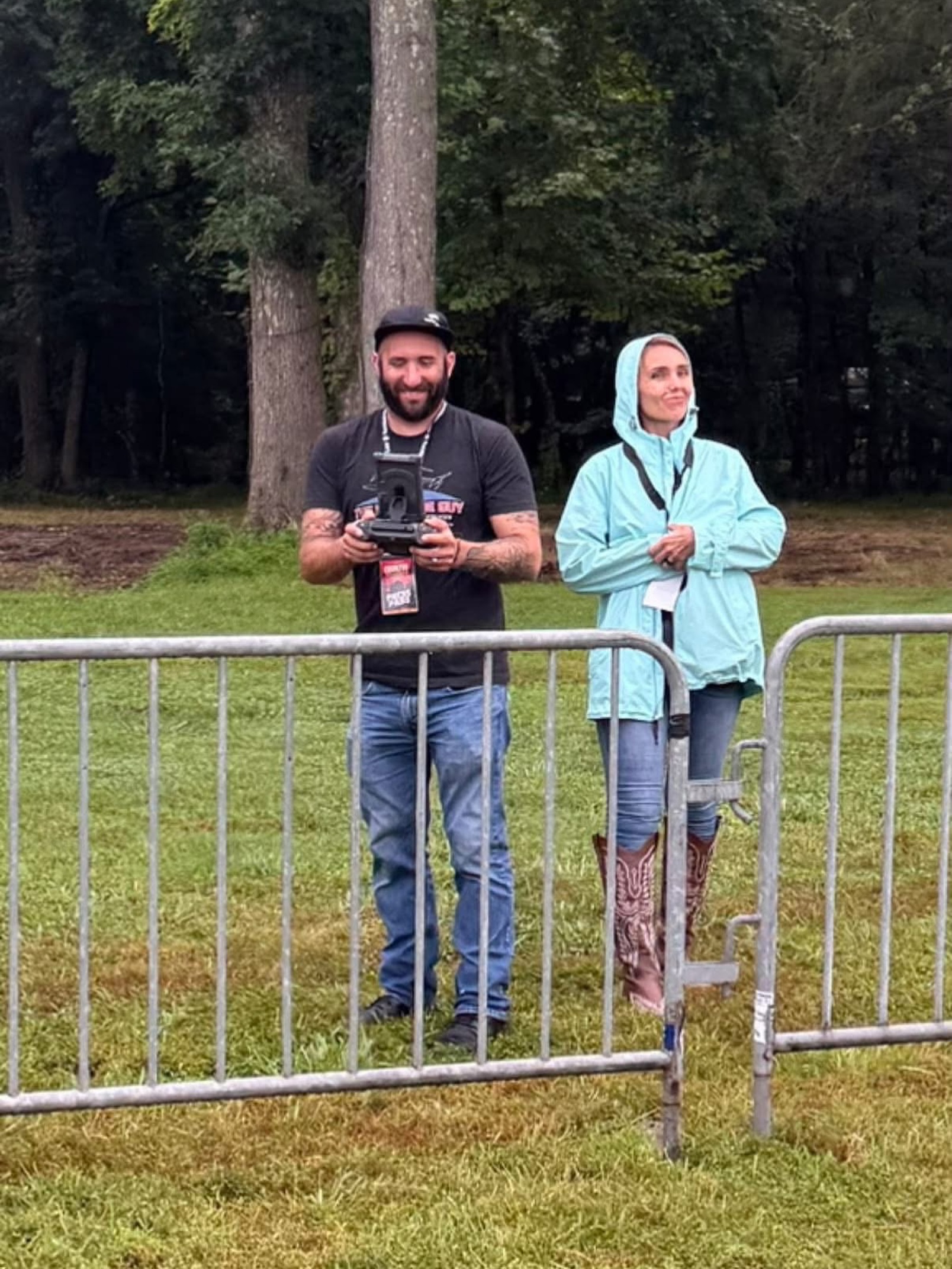 Huge shoutout and big thank you to my beautiful wife for being my assistant on Sunday while filming at the Country in the quarters concert! She did an amazing just gathering back stage content, helping with the equipment and being my visual observer while flying FPV, I couldn’t have done it without her! Thank you @lana_bear_fn ❤️